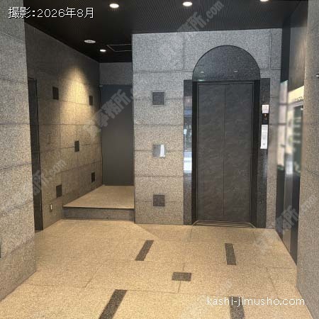 エントランス エントランス