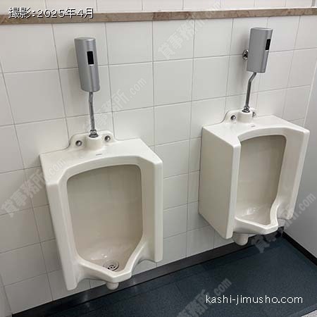男性トイレ