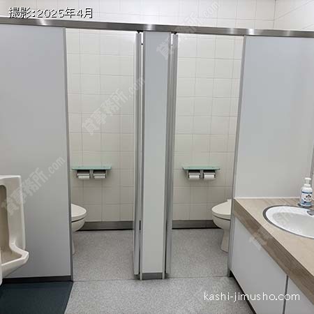 男性トイレ