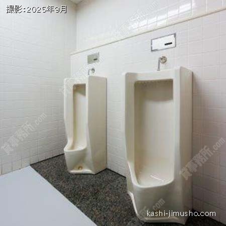 男性トイレ
