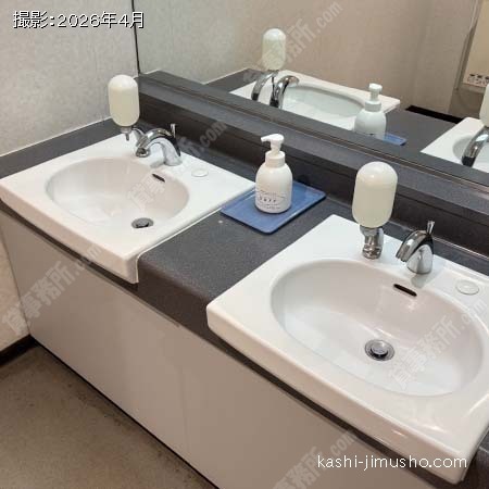 男性トイレ