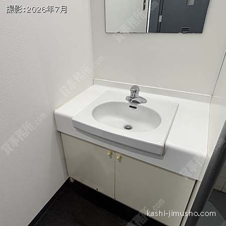 男性トイレ