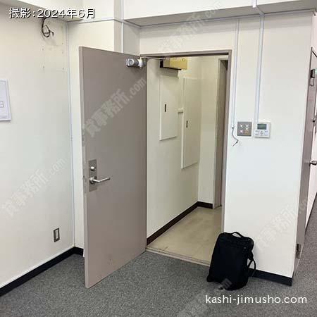 貸室内(4階)