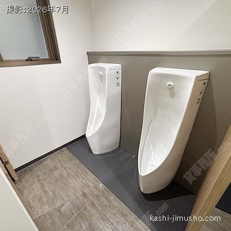 男性トイレ 男性トイレ