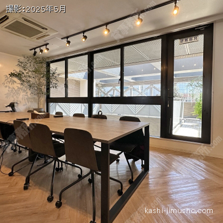 貸室内(8階33.36坪)