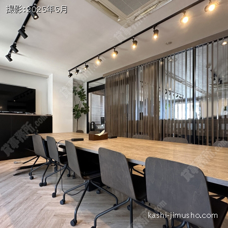 貸室内(8階33.36坪)