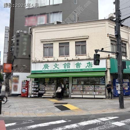 ビル前面