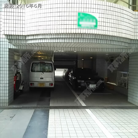  ビル入口