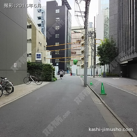 前面道路 