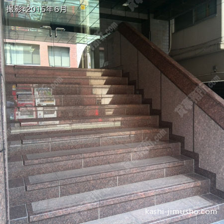 ビル入口アプローチ ビル入口アプローチ