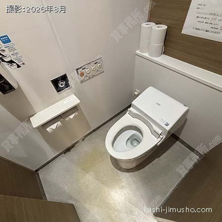 男性トイレ