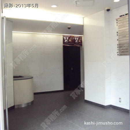  裏の通用口