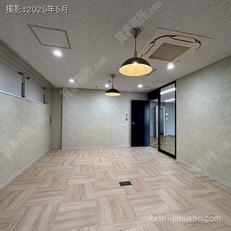 貸室内(9階)