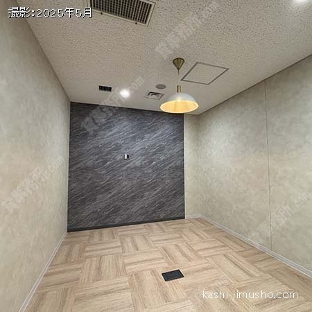 貸室内(9階)
