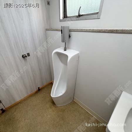 男性トイレ