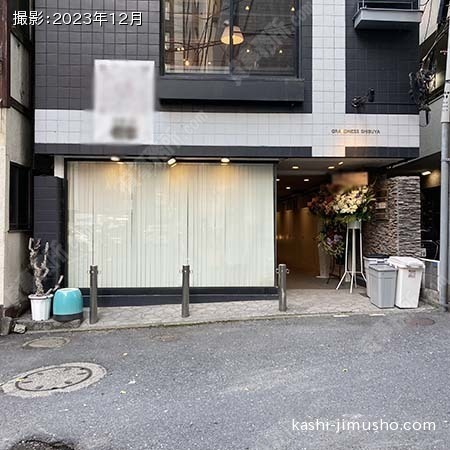 ビル前面