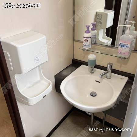 男性トイレ