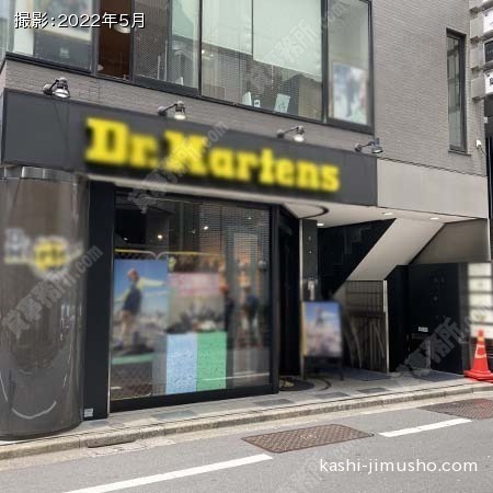 ビル前面