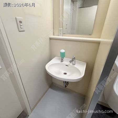 男性トイレ