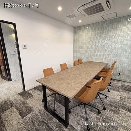 貸室内(2階) 貸室内(2階)