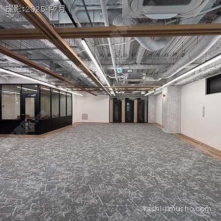 貸室内(2階) 貸室内(2階)