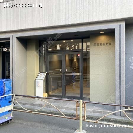 ビル入口