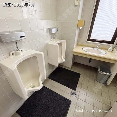 男性トイレ 男性トイレ
