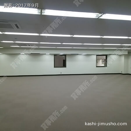 貸室内(401号室参照）