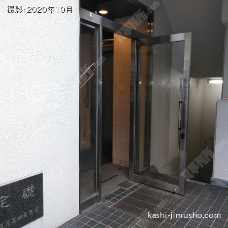 ビル入口