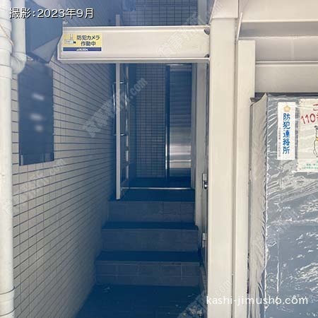 ビル入口