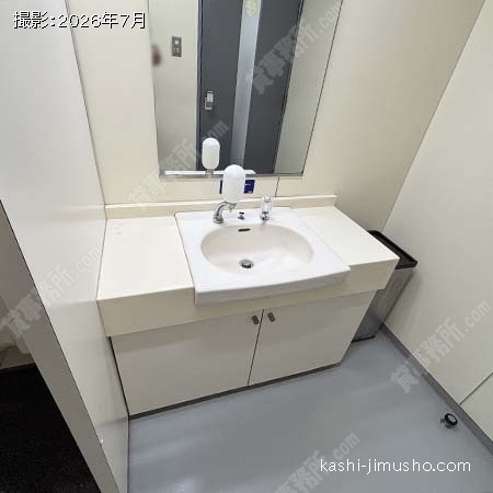 男性トイレ