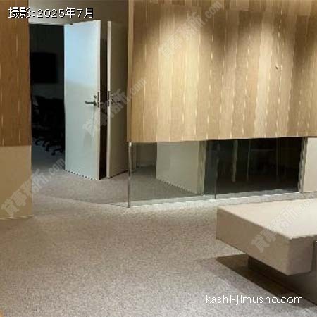貸室内(8階)
