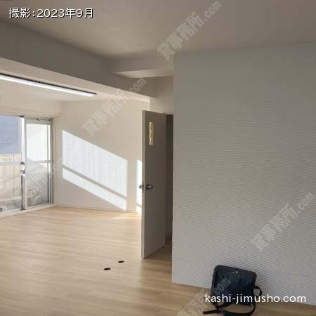 貸室内(7階701号室・原状回復中)