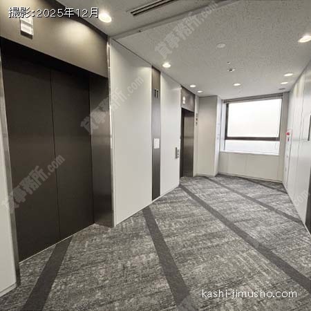 貸室階エレベーターホール 貸室階エレベーターホール