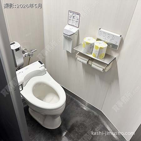 男性トイレ