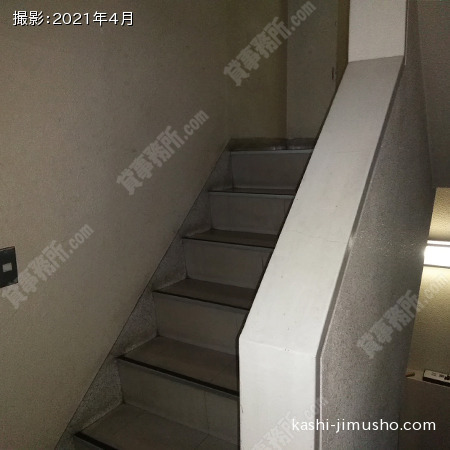 共用階段