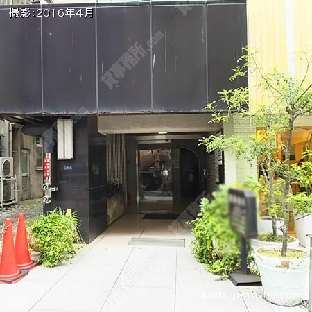 ビル入口