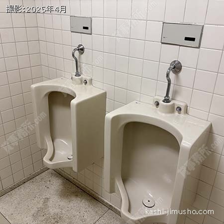 男性トイレ