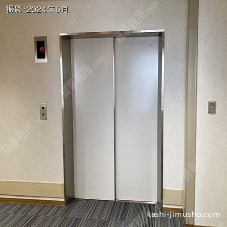 貨物用エレベーター