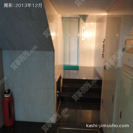 エントランスホール 