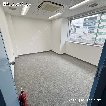 貸室内(8階)
