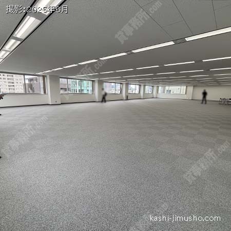 貸室内(8階)