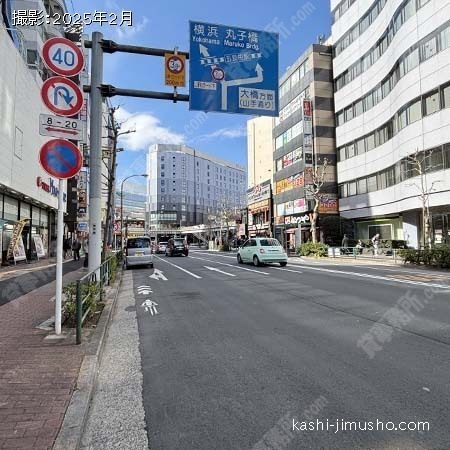 前面道路(八ツ山通り)