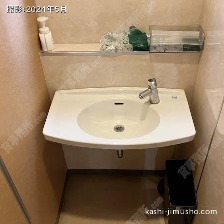 男性トイレ