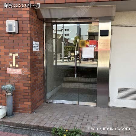 ビル入口前面(住居)
