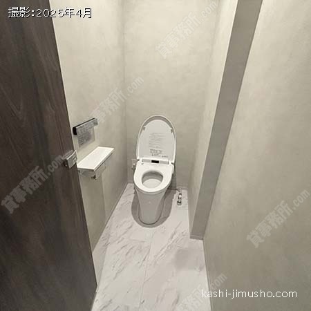男性トイレ