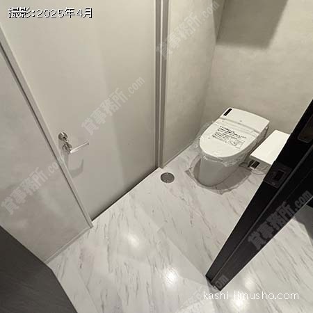 男性トイレ