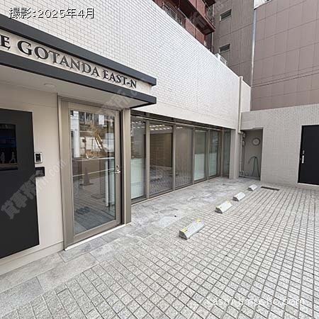 貸室入口(1階N区画）