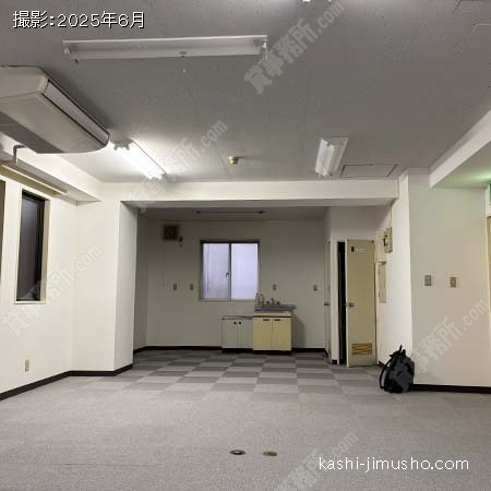 貸室内(2階A室) 貸室内(2階A室)