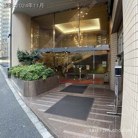ビル入口